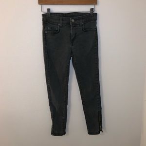 Carmar Gray Skinny Jeans